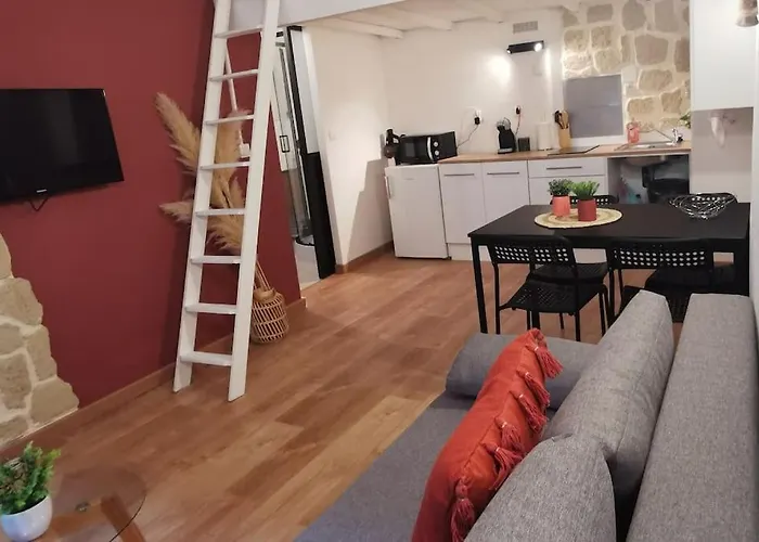 Centre Ville Montpellier - Appartement Au Coeur De L\'Ecusson