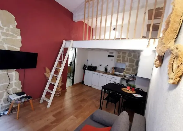 Centre Ville Montpellier - Appartement Au Coeur De L\'Ecusson